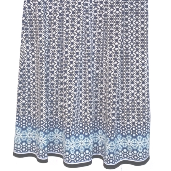 Max Studio "Fit & Flare" Midi Dress in Size Small (NWT) - Picture 2 of 8